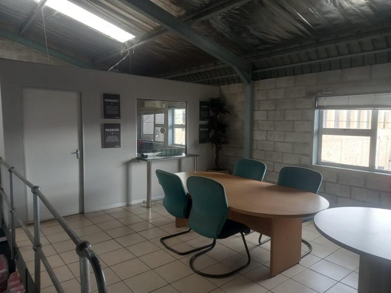 To Let commercial Property for Rent in Walmer Eastern Cape